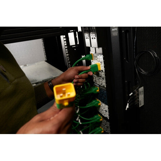 APC NetShelter Rack PDU Advanced, Switched, 3Phase, 22.1kW 400V 32A or 17.3kW 415V 30A, 48 Outlets, IEC309