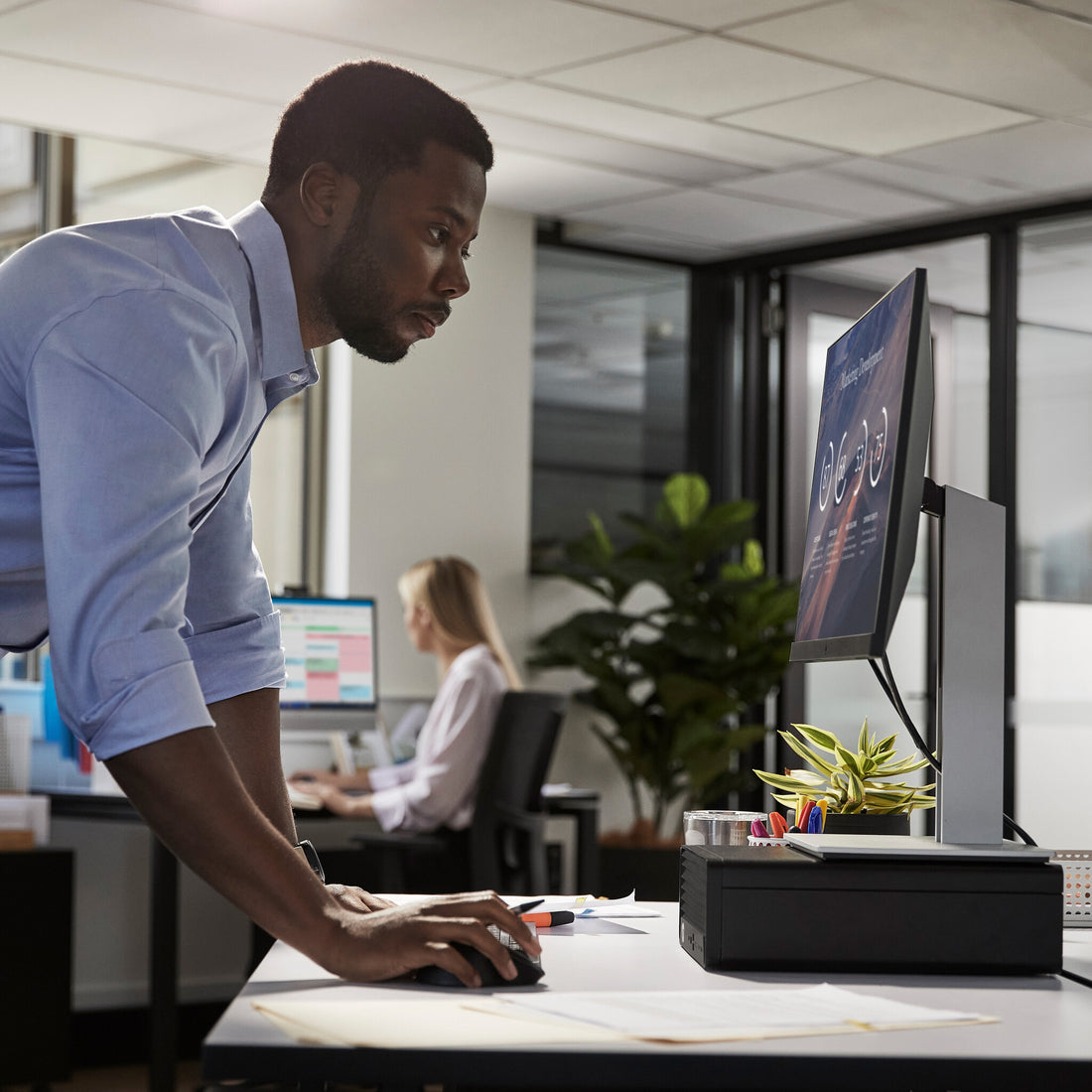 HP Pro 400 G9 Intel® Core™ i5 i5-12500 8 GB DDR4-SDRAM 256 GB SSD Windows 11 Pro SFF PC Black