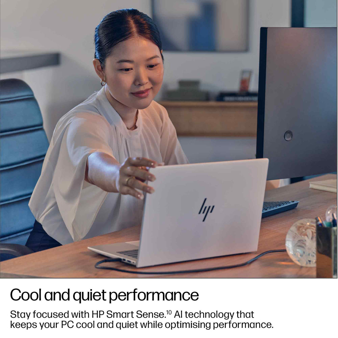 HP EliteBook 8 G1i 16 Intel Core Ultra 5 225U Laptop 40.6 cm (16") WUXGA 16 GB DDR5-SDRAM 512 GB SSD Wi-Fi 7 (802.11be) Windows 11 Pro AI PC Silver